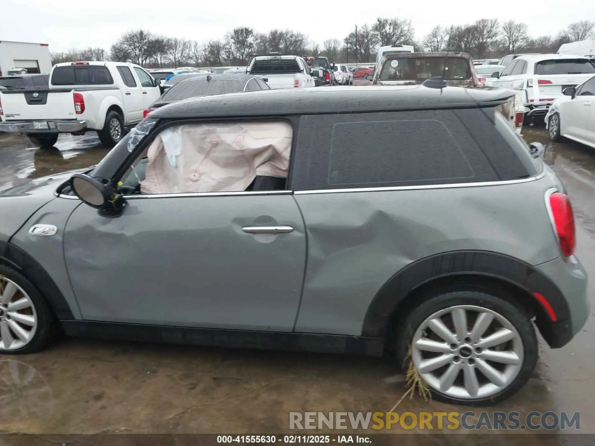 14 fotografías del automóvil dañado WMWXR5C06M2P01758 MINI HARDTOP 2021