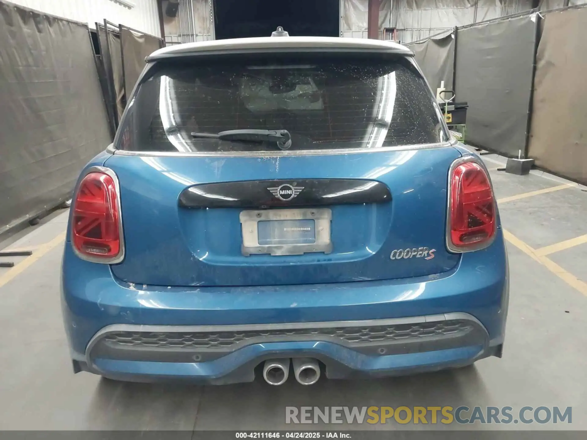 16 fotografías del automóvil dañado WMW53DH05N2R09949 MINI HARDTOP 2022