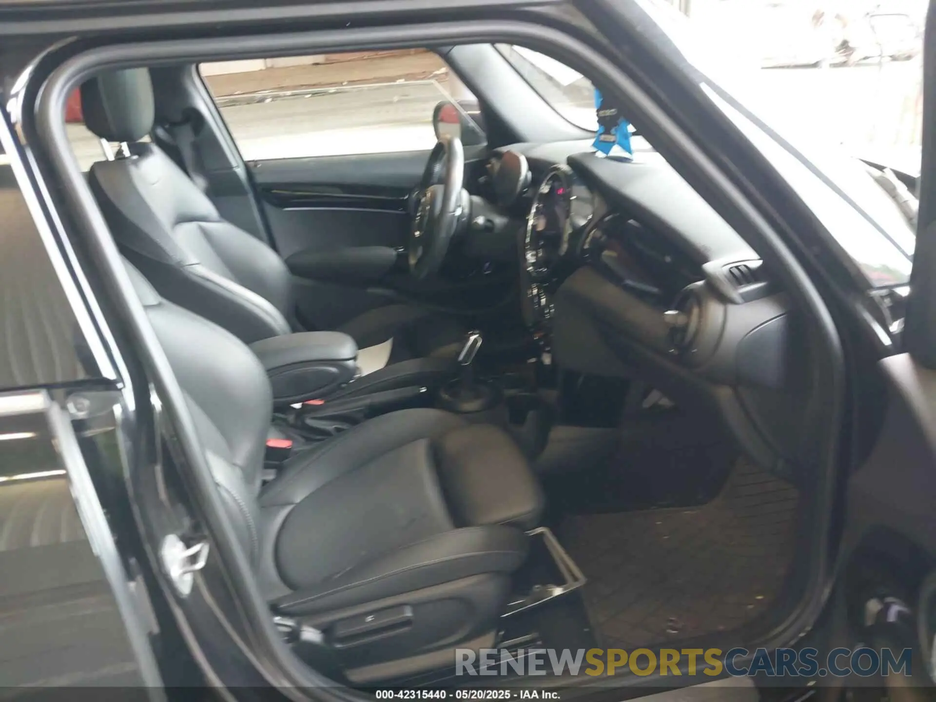 5 fotografías del automóvil dañado WMW53DK01N2R87864 MINI HARDTOP 2022