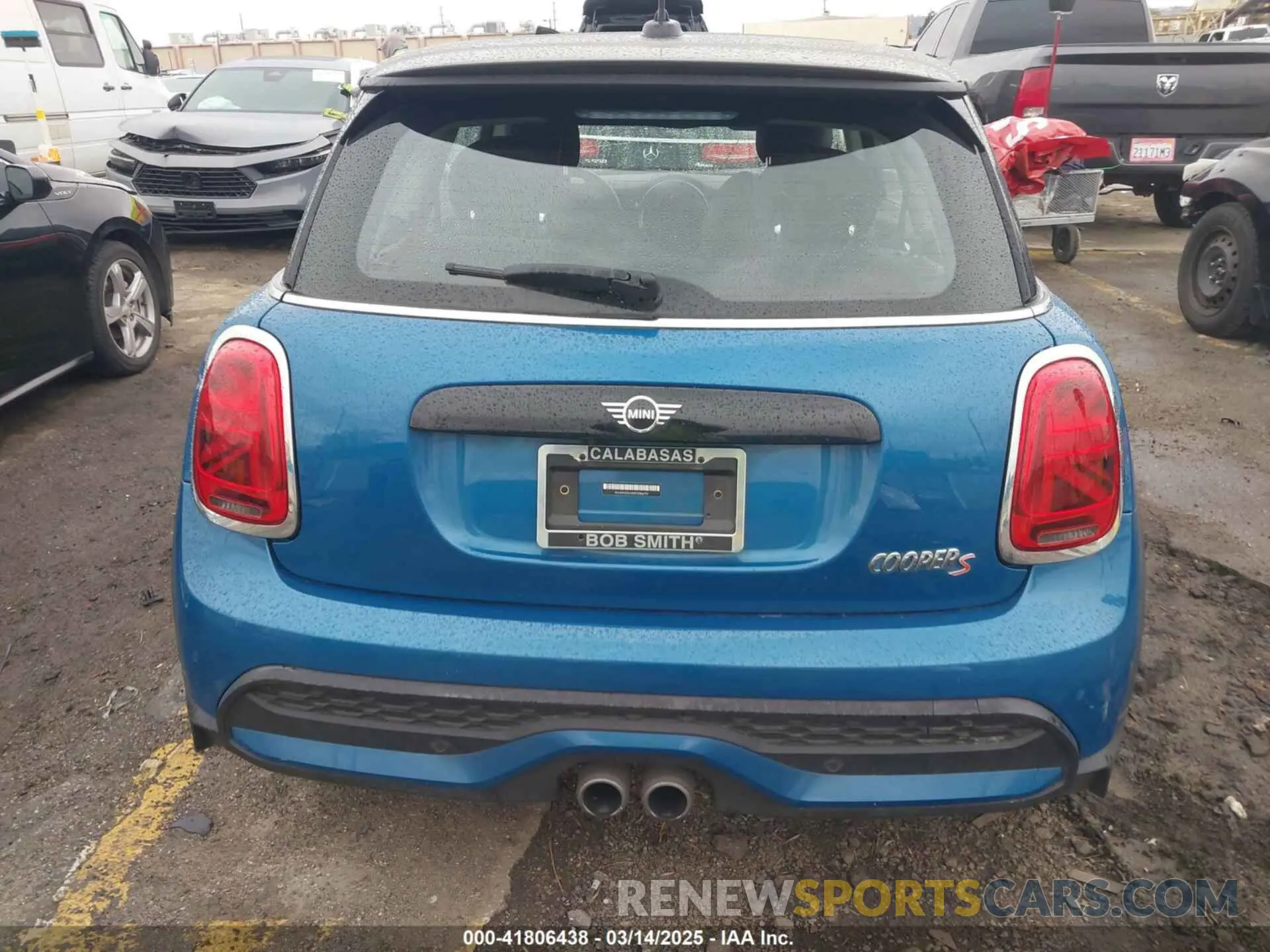 16 fotografías del automóvil dañado WMW53DH00P2S86792 MINI HARDTOP 2023