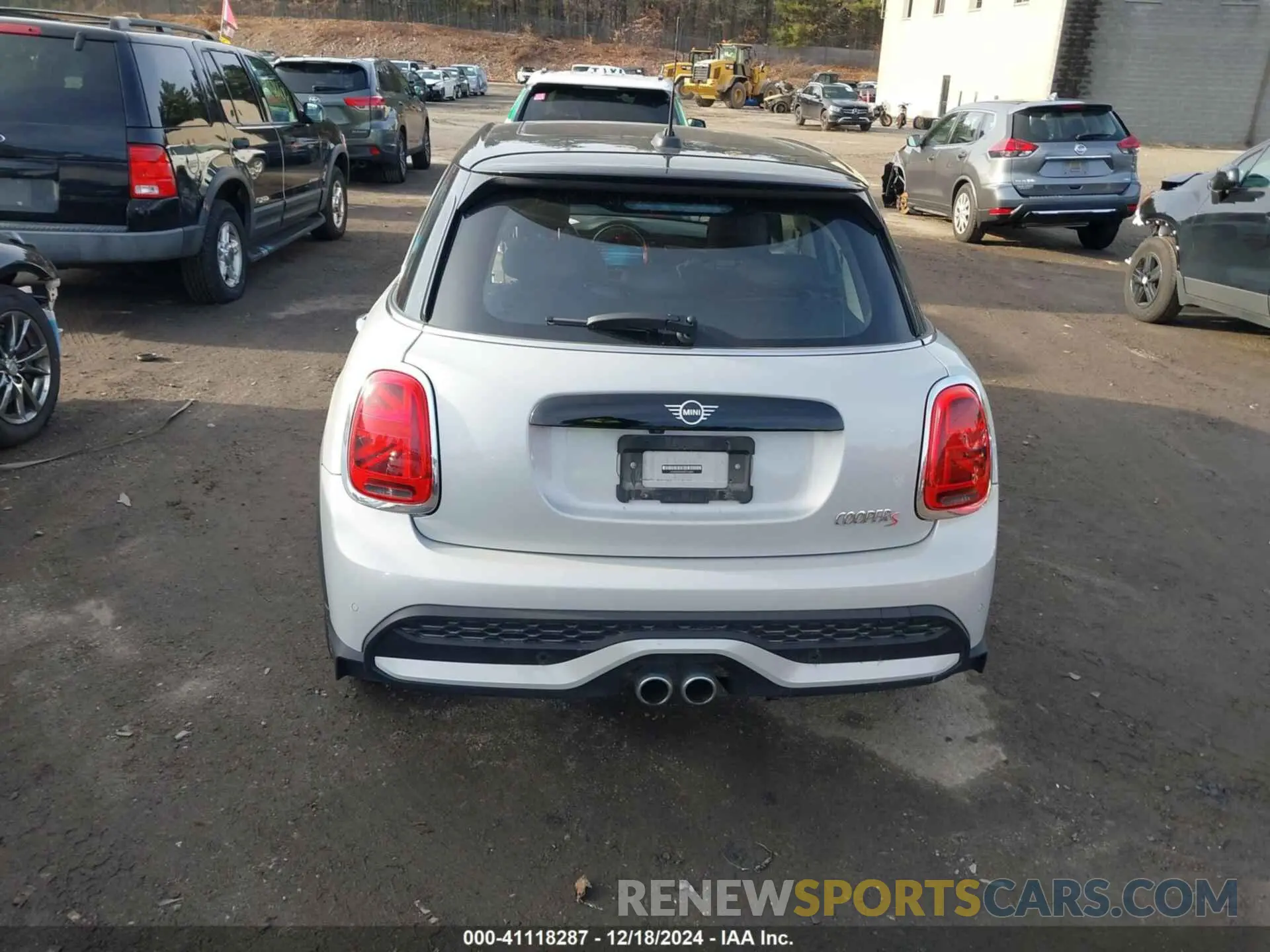 16 fotografías del automóvil dañado WMW53DK0XP2T48529 MINI HARDTOP 2023