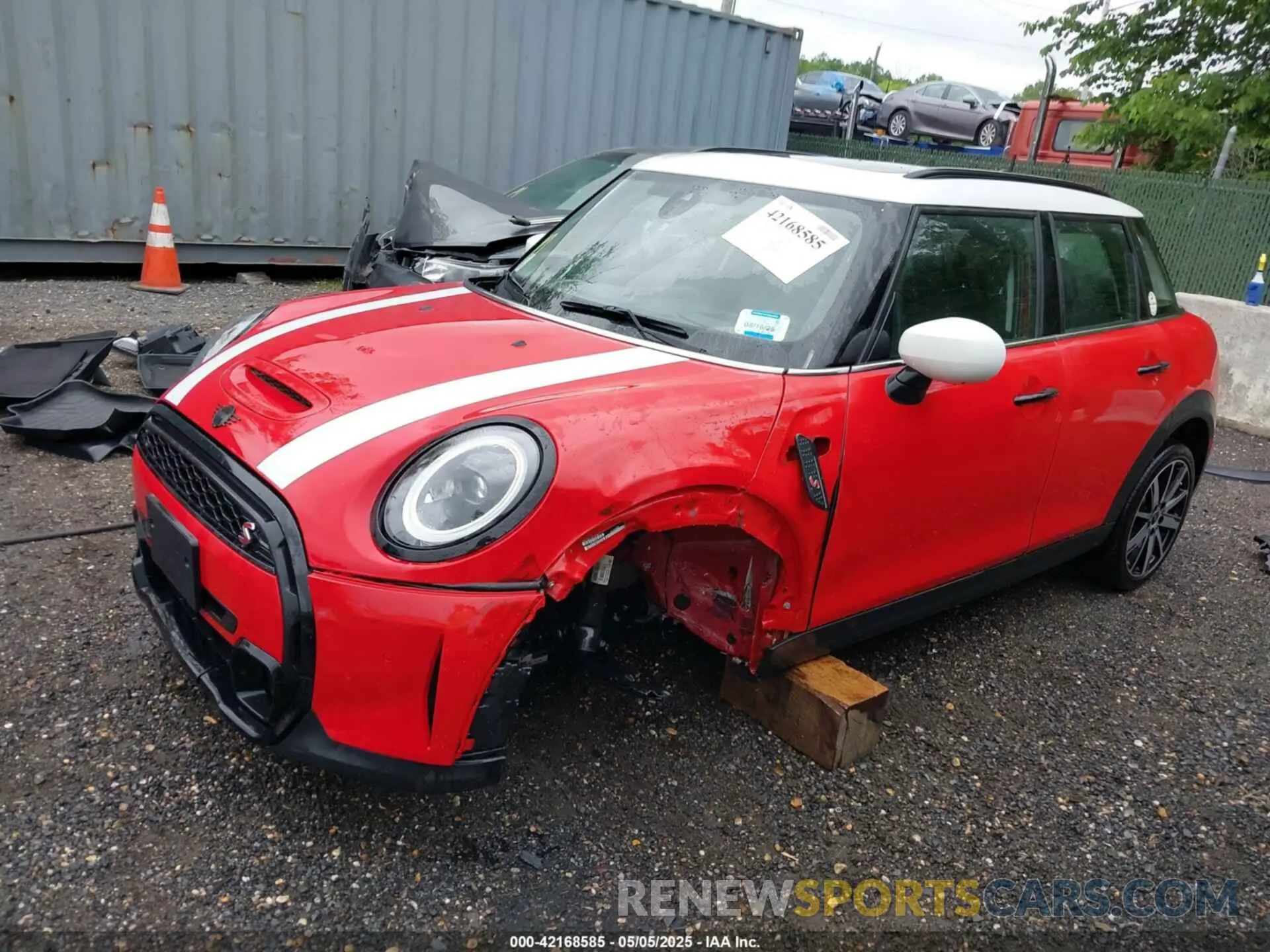 2 fotografías del automóvil dañado WMW53DK01R2U74636 MINI HARDTOP 2024