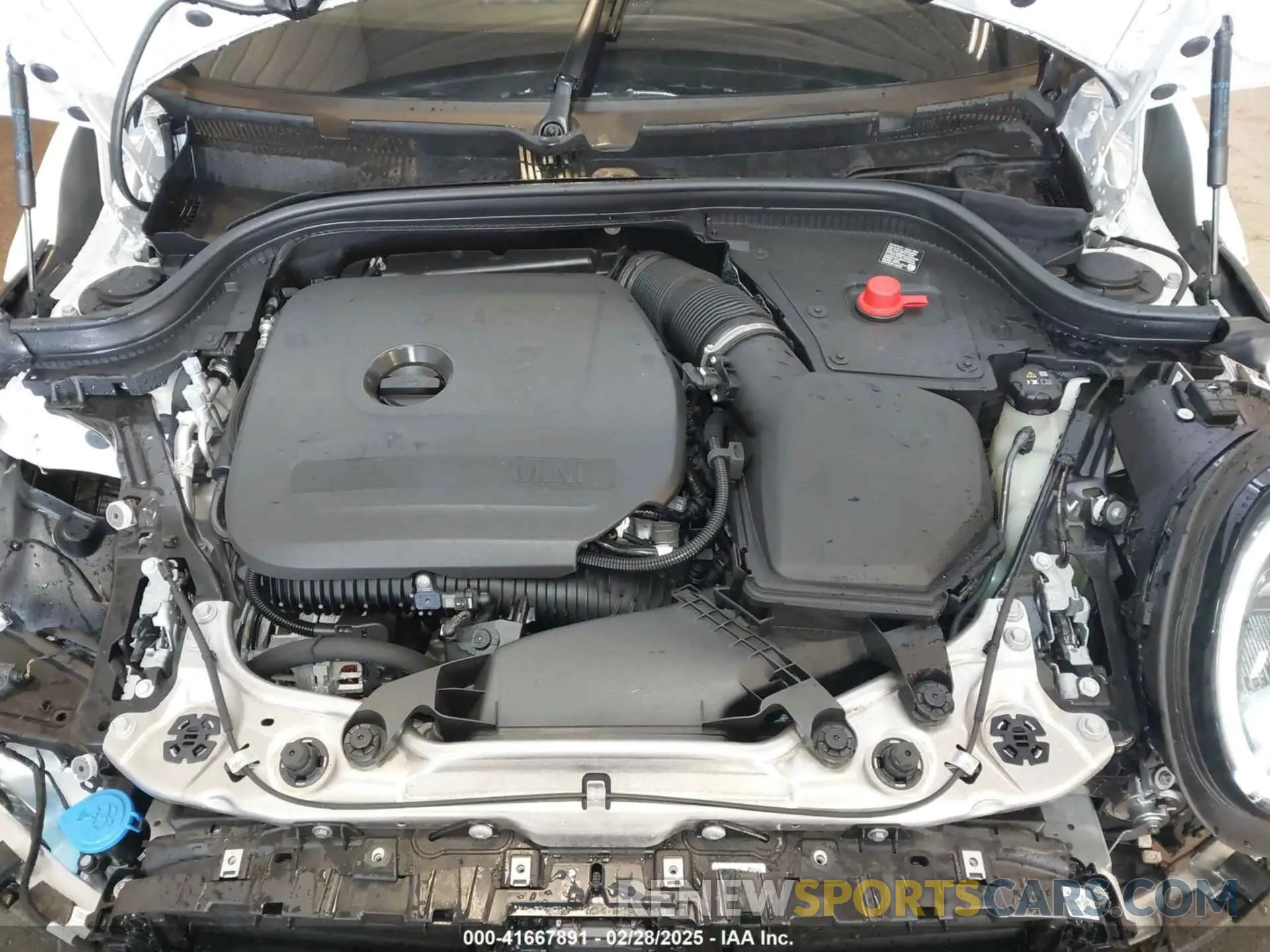 10 fotografías del automóvil dañado WMW23GD03S2W31056 MINI HARDTOP 2025