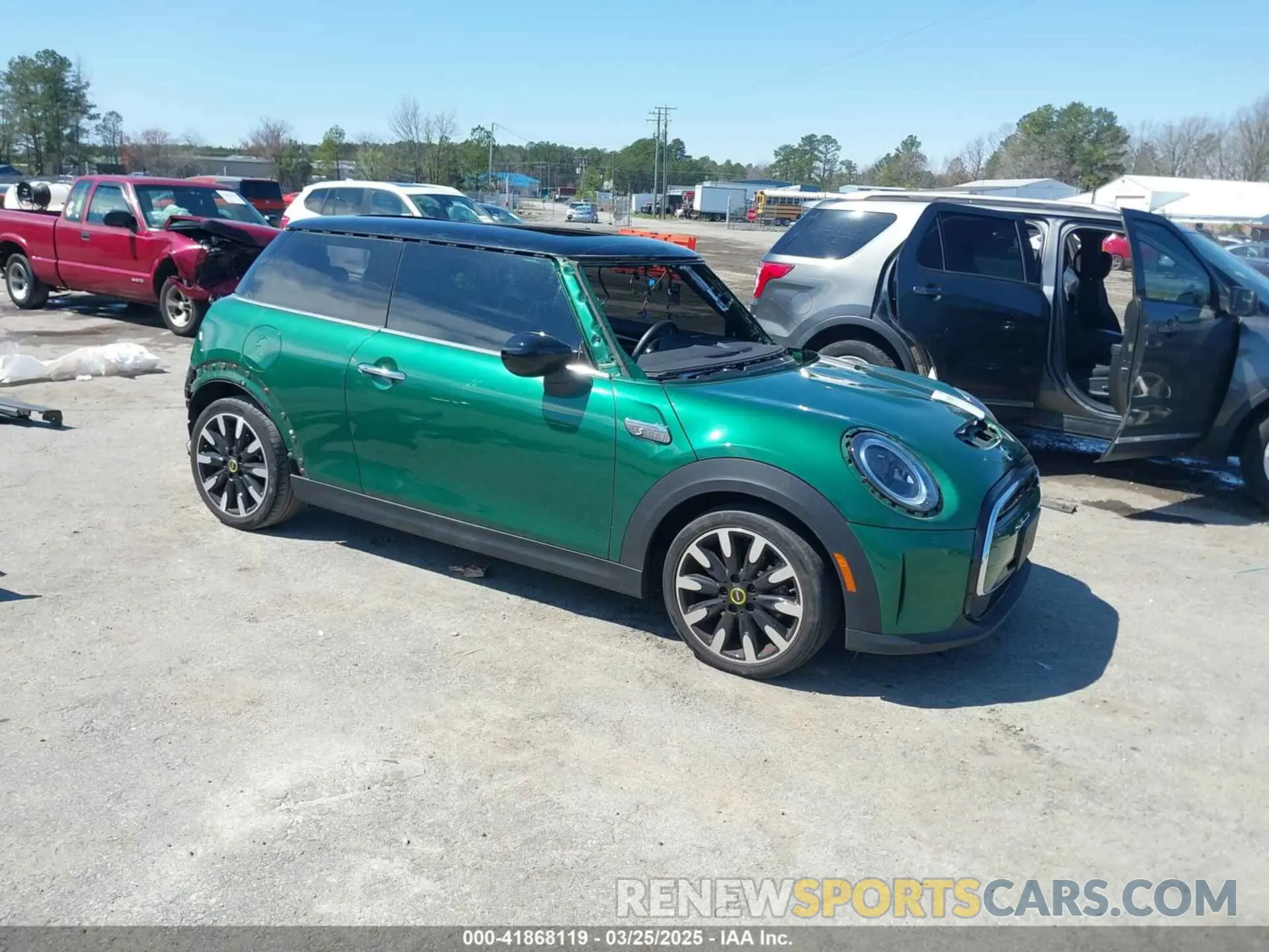 1 fotografías del automóvil dañado WMW13DJ07N2S46697 MINI SE HARDTOP 2022