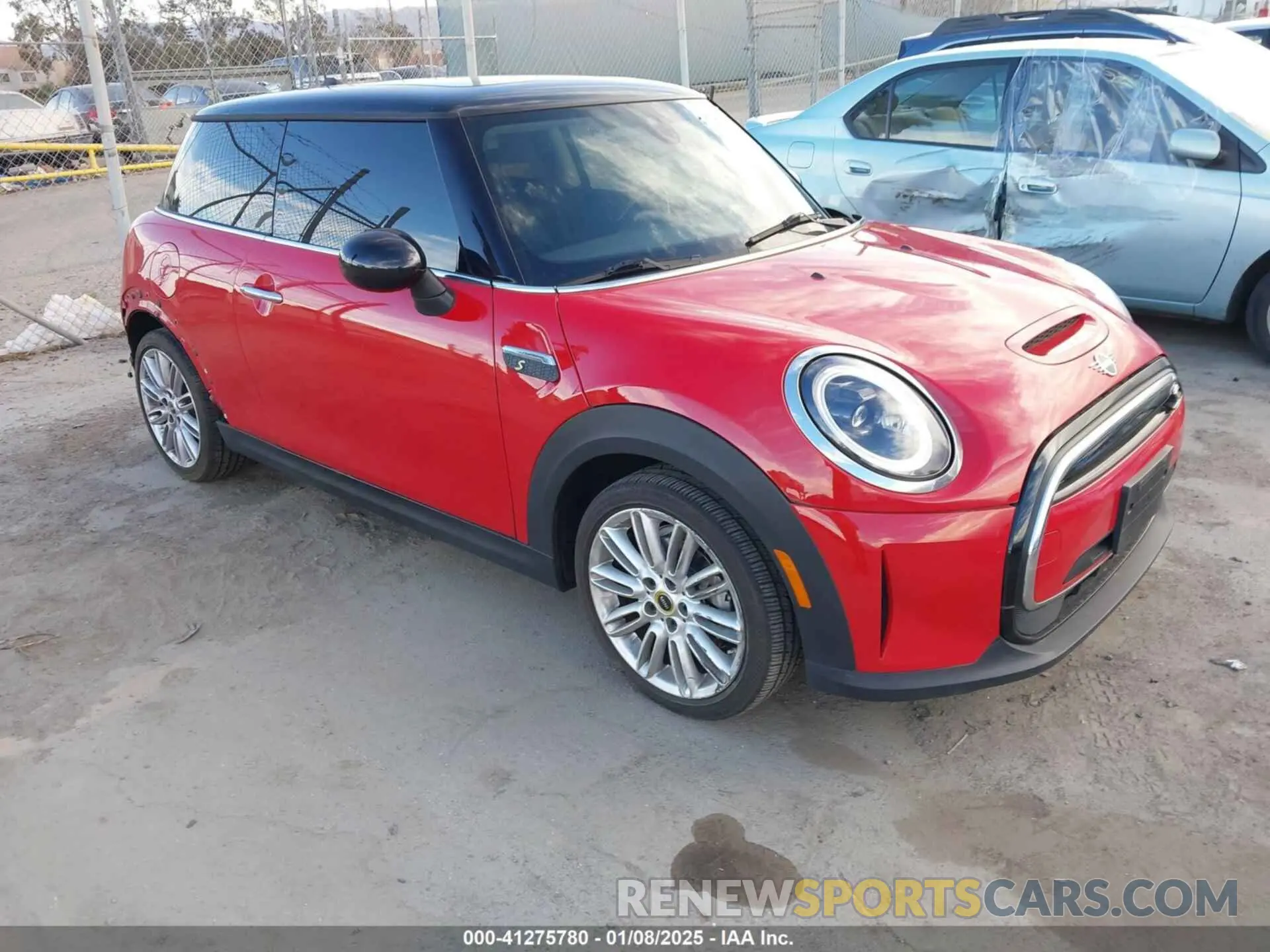 1 fotografías del automóvil dañado WMW13DJ07R2U39440 MINI SE HARDTOP 2024