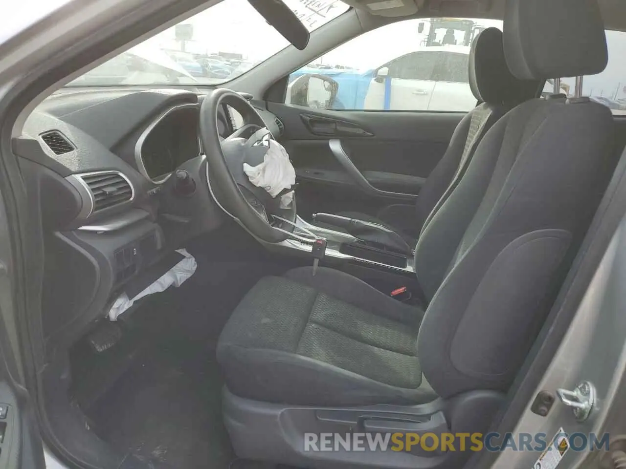 7 fotografías del automóvil dañado JA4AS3AA0KZ016473 MITSUBISHI ECLIPSE 2019