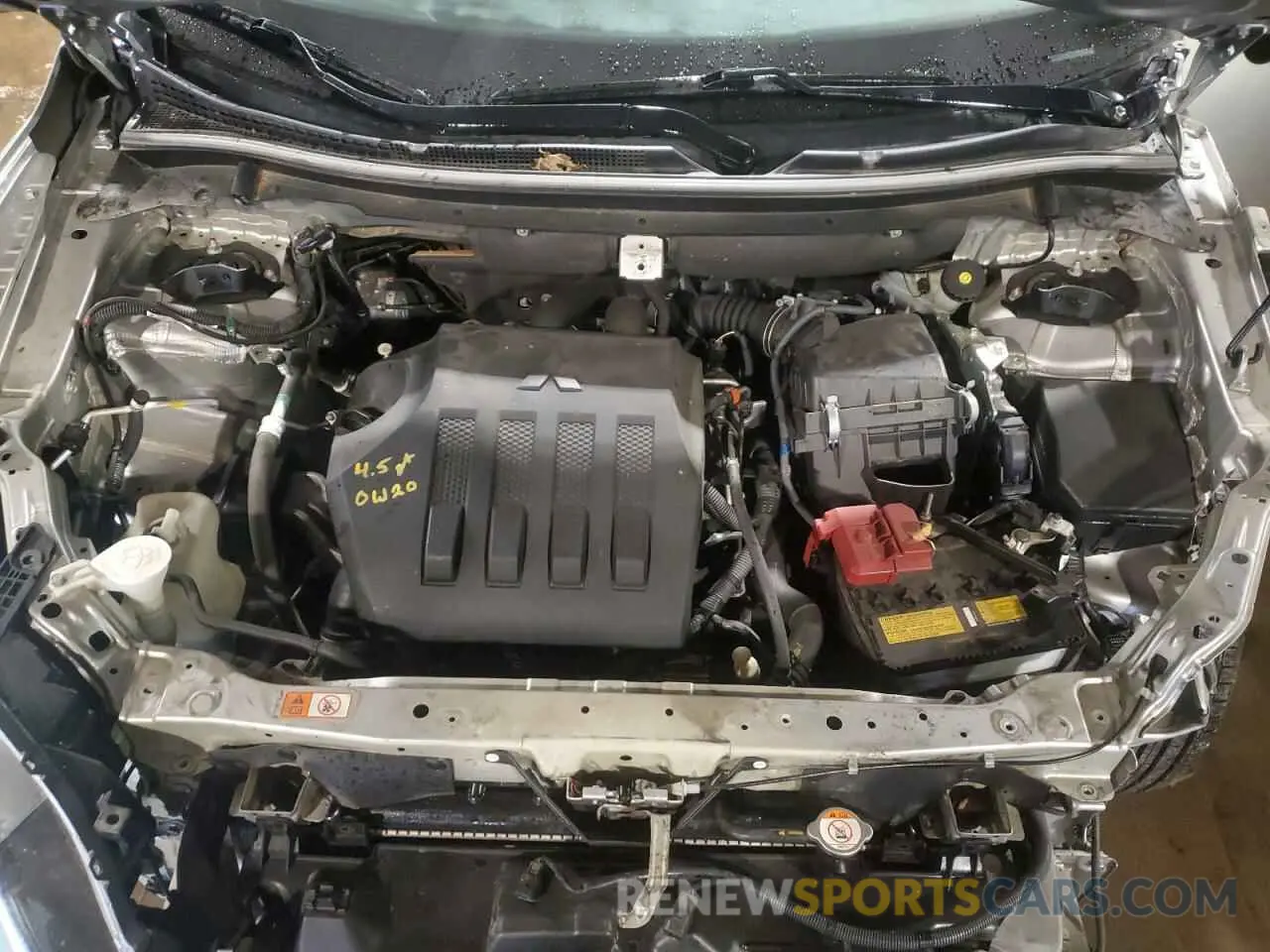 12 fotografías del automóvil dañado JA4AT3AA1KZ036177 MITSUBISHI ECLIPSE 2019