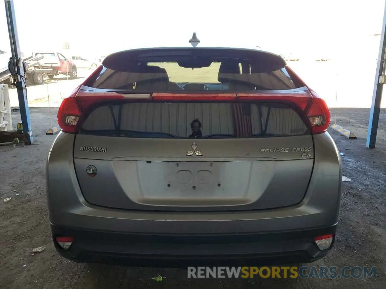 6 fotografías del automóvil dañado JA4AT3AA6KZ038149 MITSUBISHI ECLIPSE 2019