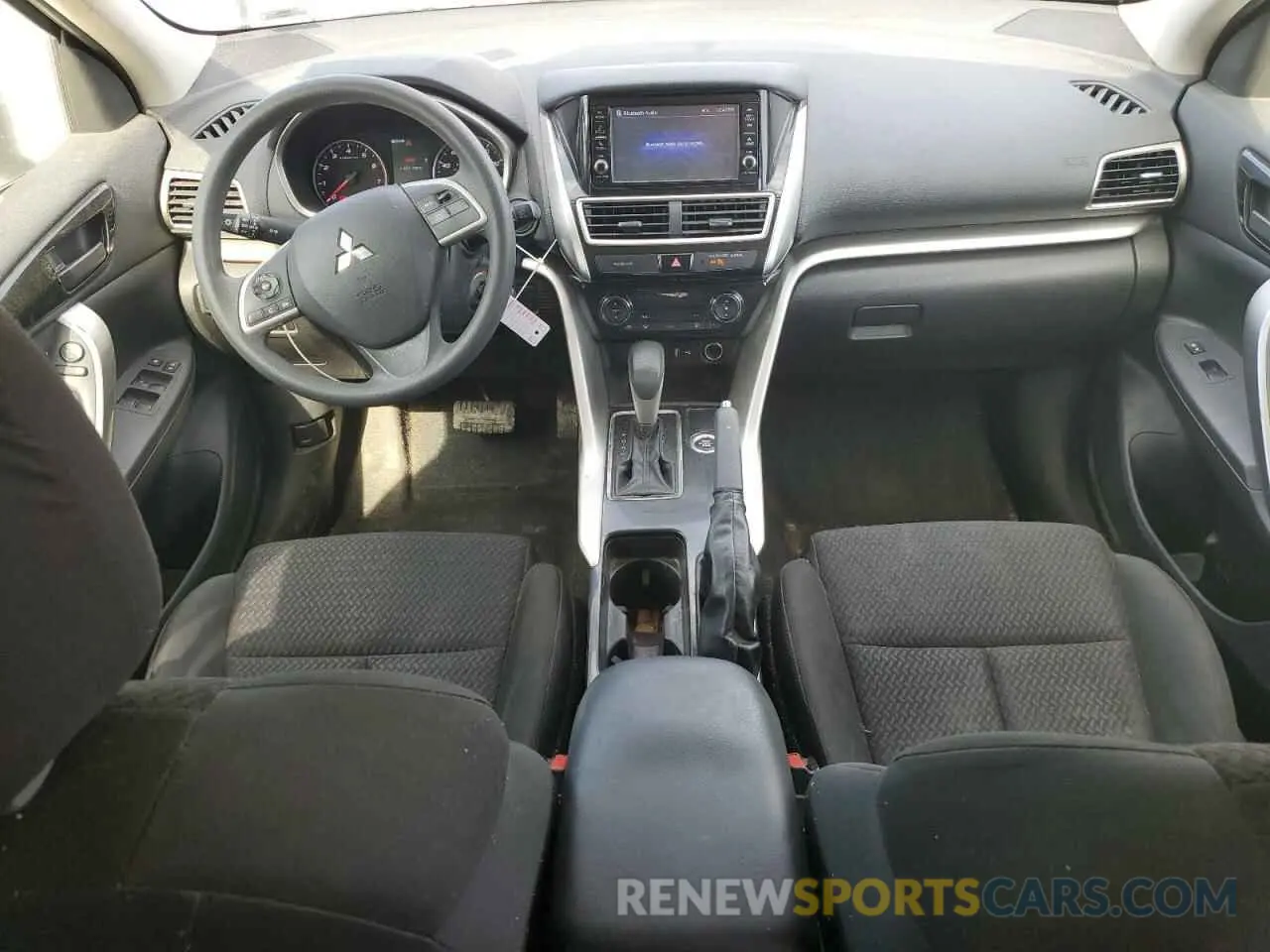 8 fotografías del automóvil dañado JA4AT3AAXKZ029020 MITSUBISHI ECLIPSE 2019