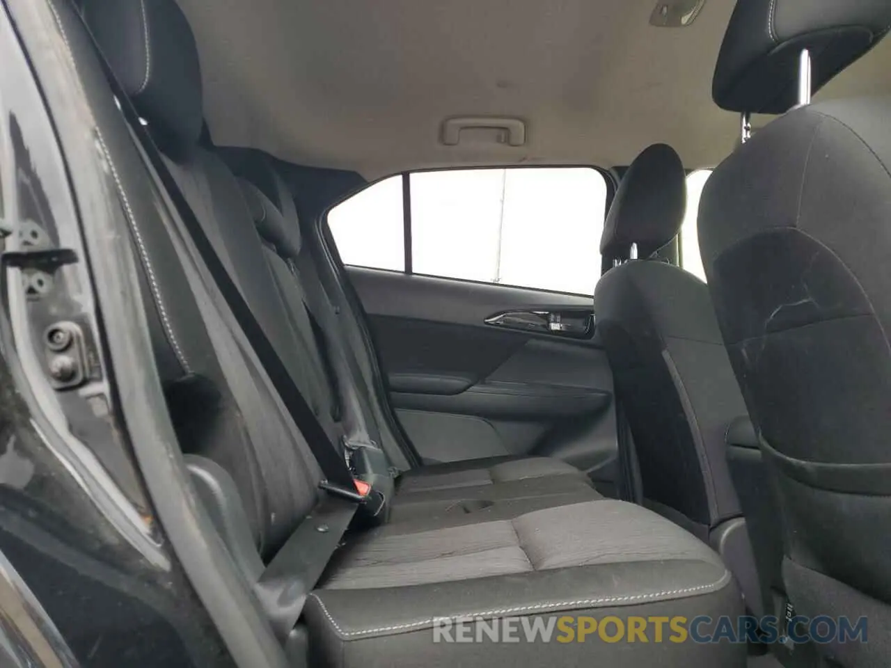 11 fotografías del automóvil dañado JA4AT5AA0KZ001562 MITSUBISHI ECLIPSE 2019