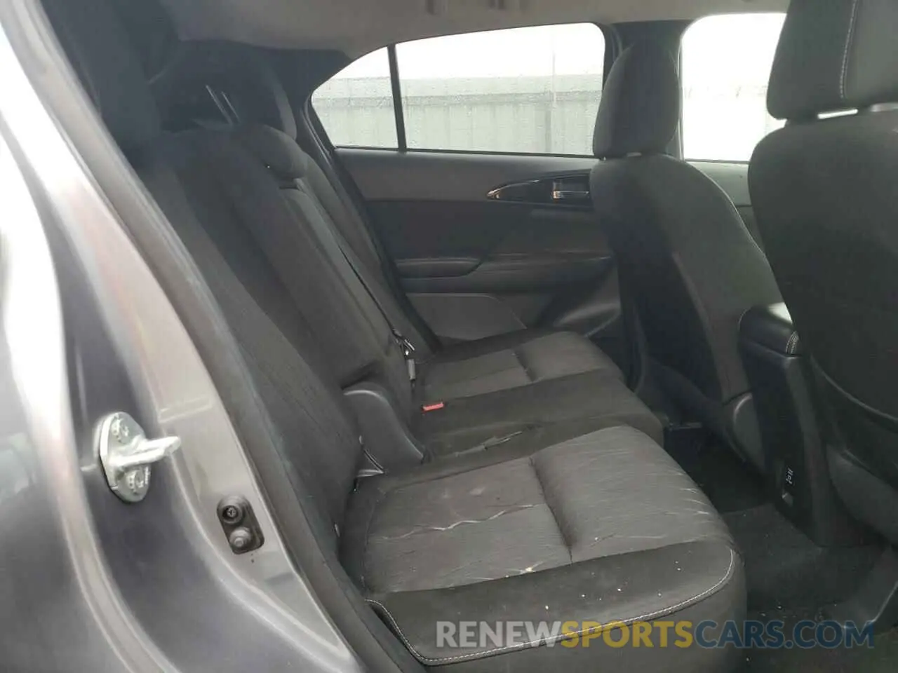 11 fotografías del automóvil dañado JA4AT5AA3KZ048083 MITSUBISHI ECLIPSE 2019