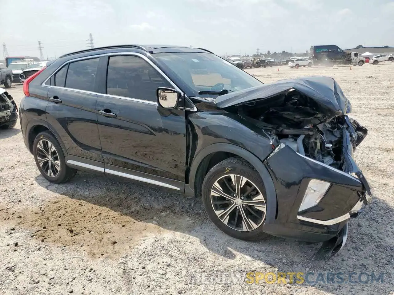 4 fotografías del automóvil dañado JA4AT5AA6KZ021301 MITSUBISHI ECLIPSE 2019