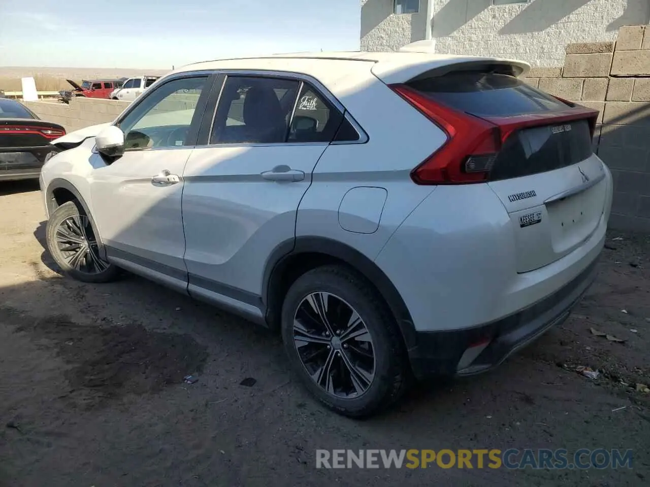 2 fotografías del automóvil dañado JA4AT5AA9KZ024094 MITSUBISHI ECLIPSE 2019