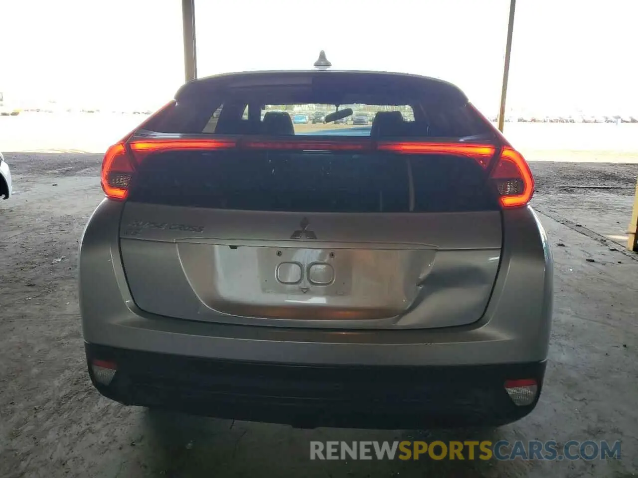 6 fotografías del automóvil dañado JA4AS3AA0LZ009279 MITSUBISHI ECLIPSE 2020
