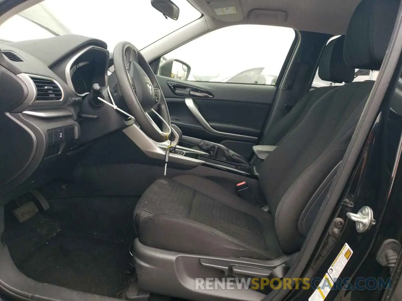 7 fotografías del automóvil dañado JA4AS3AA4LZ002786 MITSUBISHI ECLIPSE 2020