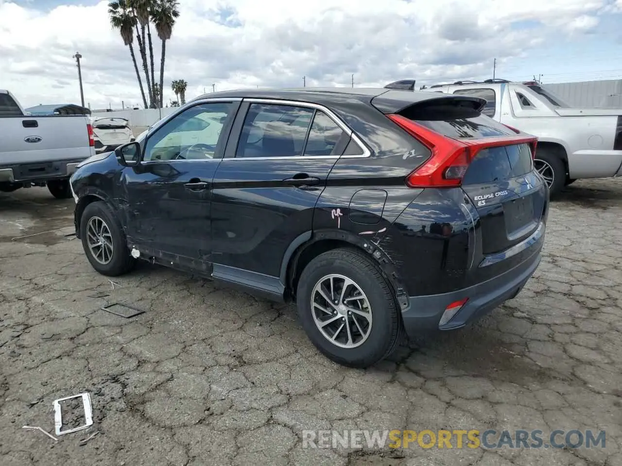 2 fotografías del automóvil dañado JA4AS3AA7LZ012793 MITSUBISHI ECLIPSE 2020