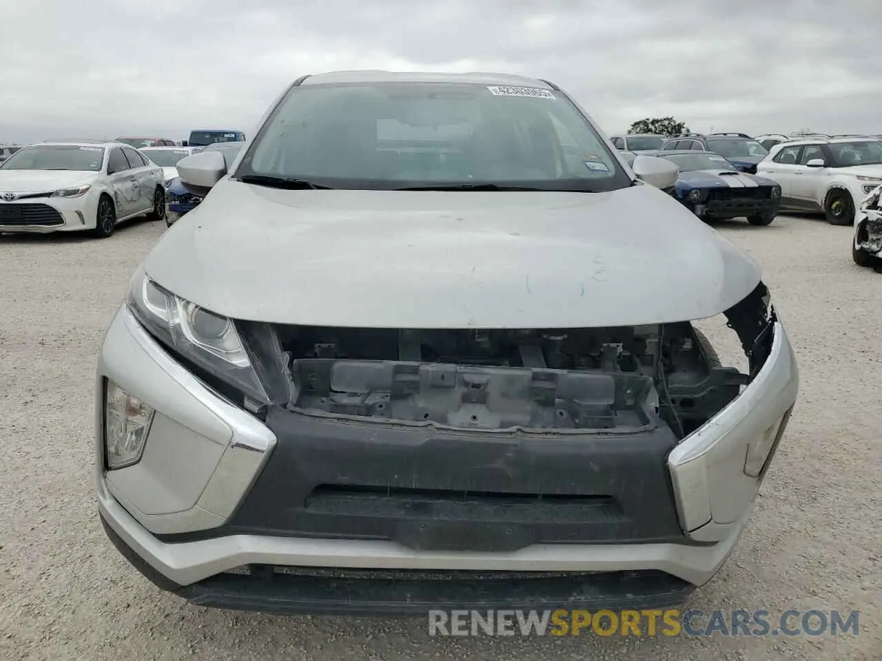 5 fotografías del automóvil dañado JA4AS3AA7LZ023096 MITSUBISHI ECLIPSE 2020