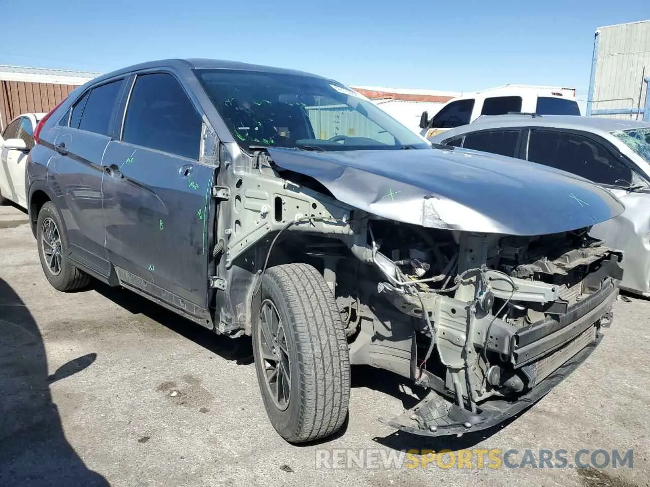 4 fotografías del automóvil dañado JA4AS3AA7LZ035801 MITSUBISHI ECLIPSE 2020