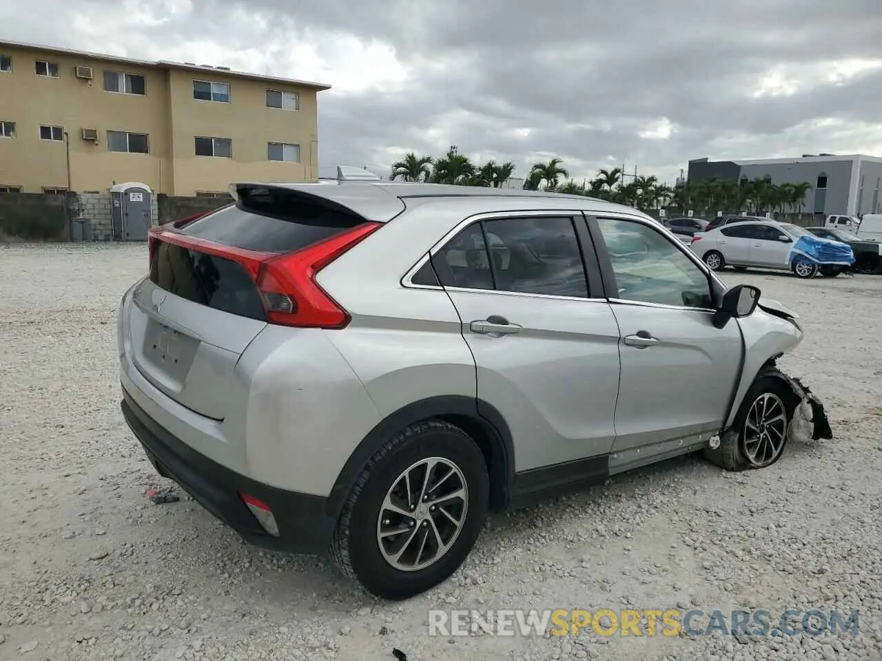 3 fotografías del automóvil dañado JA4AS3AA9LZ024363 MITSUBISHI ECLIPSE 2020