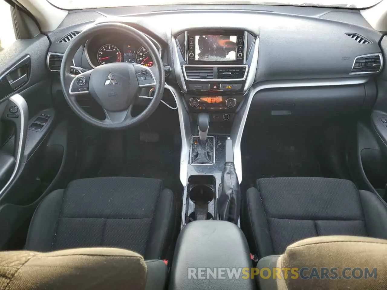 8 fotografías del automóvil dañado JA4AS3AAXLZ037767 MITSUBISHI ECLIPSE 2020
