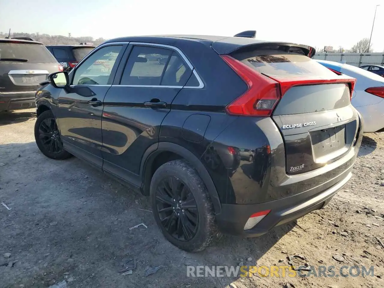 2 fotografías del automóvil dañado JA4AS4AA2LZ028342 MITSUBISHI ECLIPSE 2020