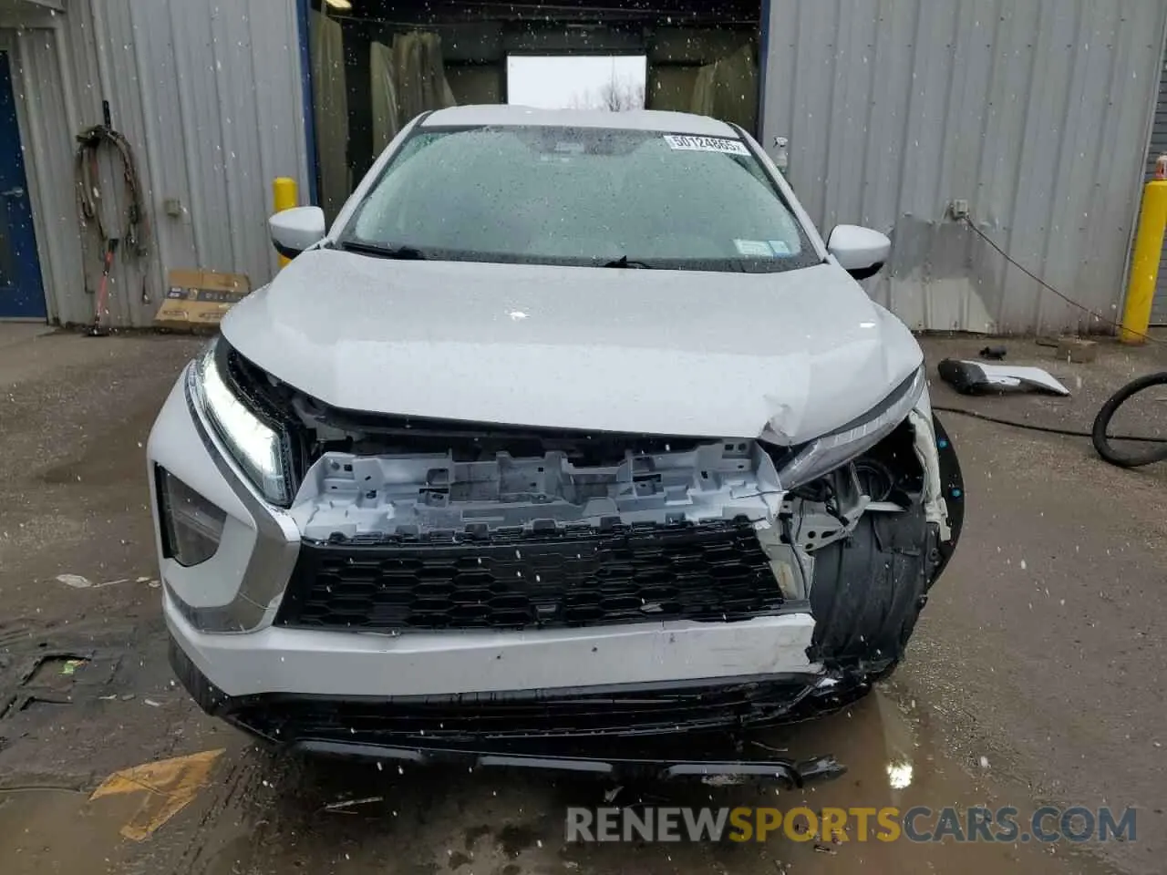 5 fotografías del automóvil dañado JA4ATUAA6NZ055186 MITSUBISHI ECLIPSE 2022