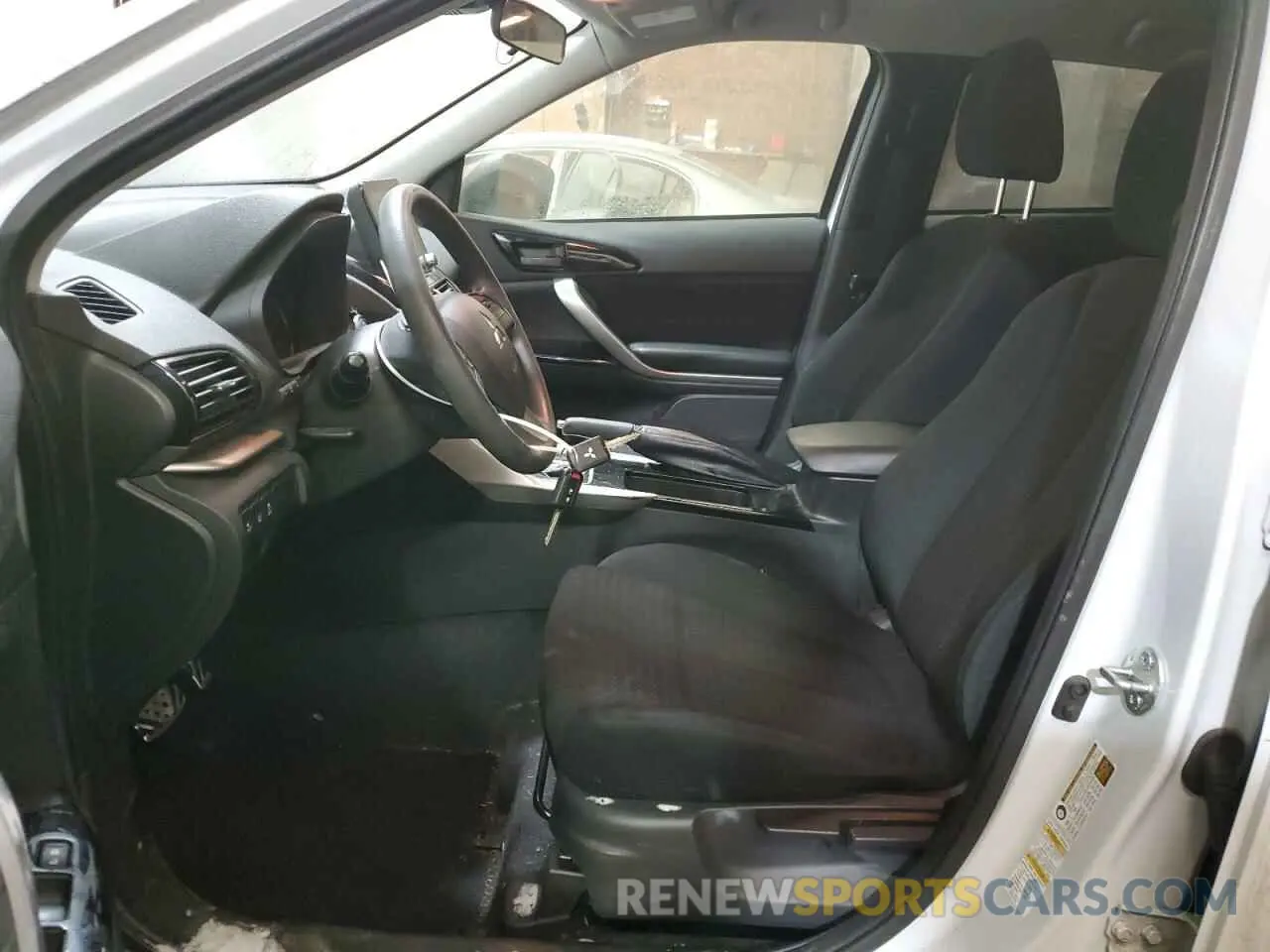 7 fotografías del automóvil dañado JA4ATVAA4NZ001262 MITSUBISHI ECLIPSE 2022