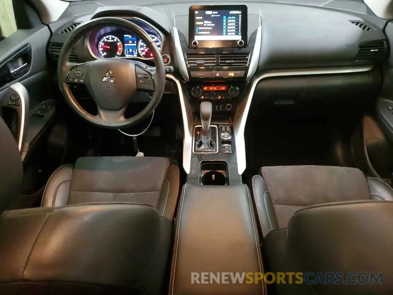 8 fotografías del automóvil dañado JA4ATWAA0NZ002477 MITSUBISHI ECLIPSE 2022