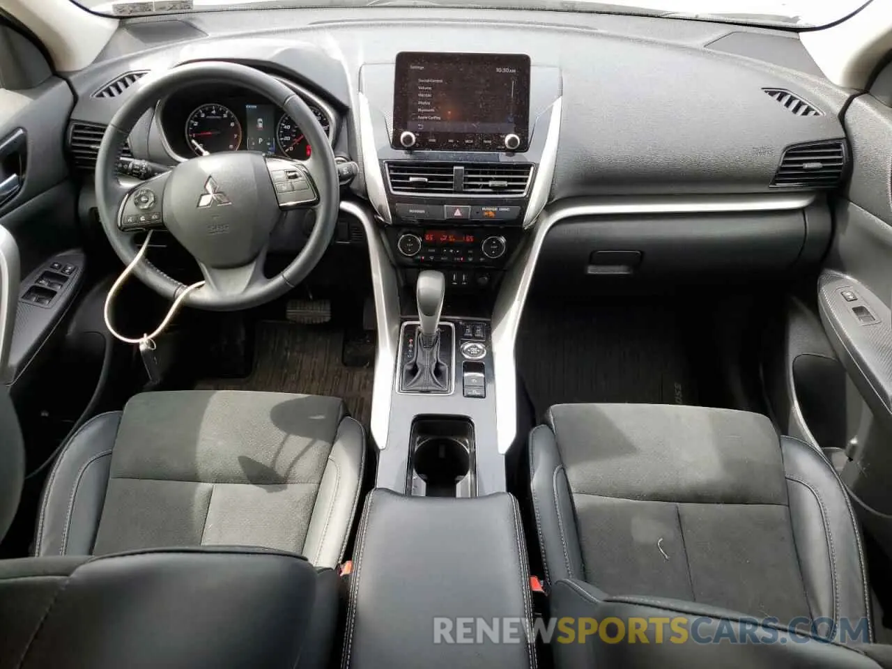 8 fotografías del automóvil dañado JA4ATWAA0NZ004178 MITSUBISHI ECLIPSE 2022