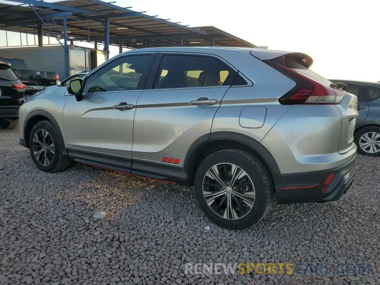 2 fotografías del automóvil dañado JA4ATWAA1NZ005758 MITSUBISHI ECLIPSE 2022