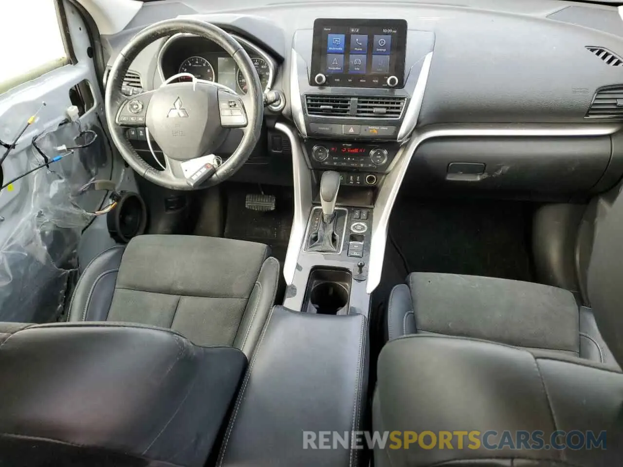 8 fotografías del automóvil dañado JA4ATWAA2NZ045931 MITSUBISHI ECLIPSE 2022