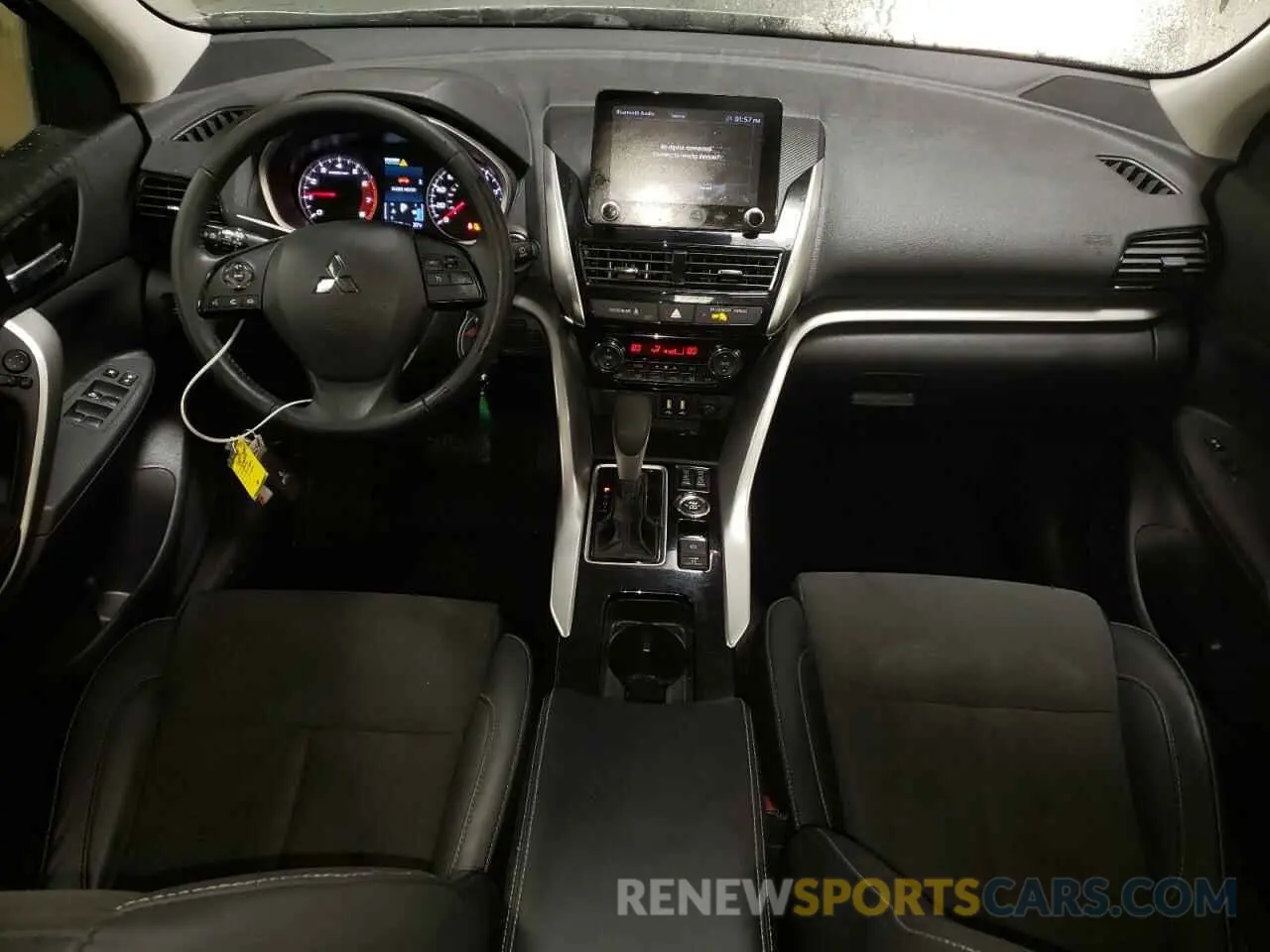 8 fotografías del automóvil dañado JA4ATWAA3NZ059806 MITSUBISHI ECLIPSE 2022