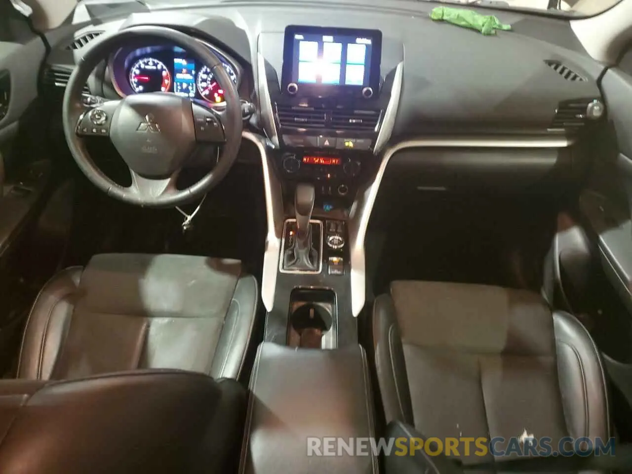 8 fotografías del automóvil dañado JA4ATWAA6NZ049531 MITSUBISHI ECLIPSE 2022