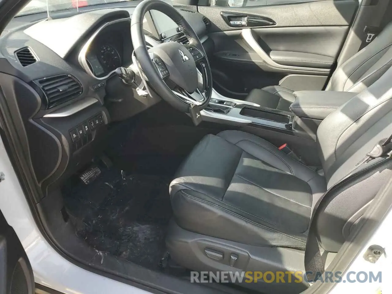 7 fotografías del automóvil dañado JA4ATWAAXNZ048785 MITSUBISHI ECLIPSE 2022