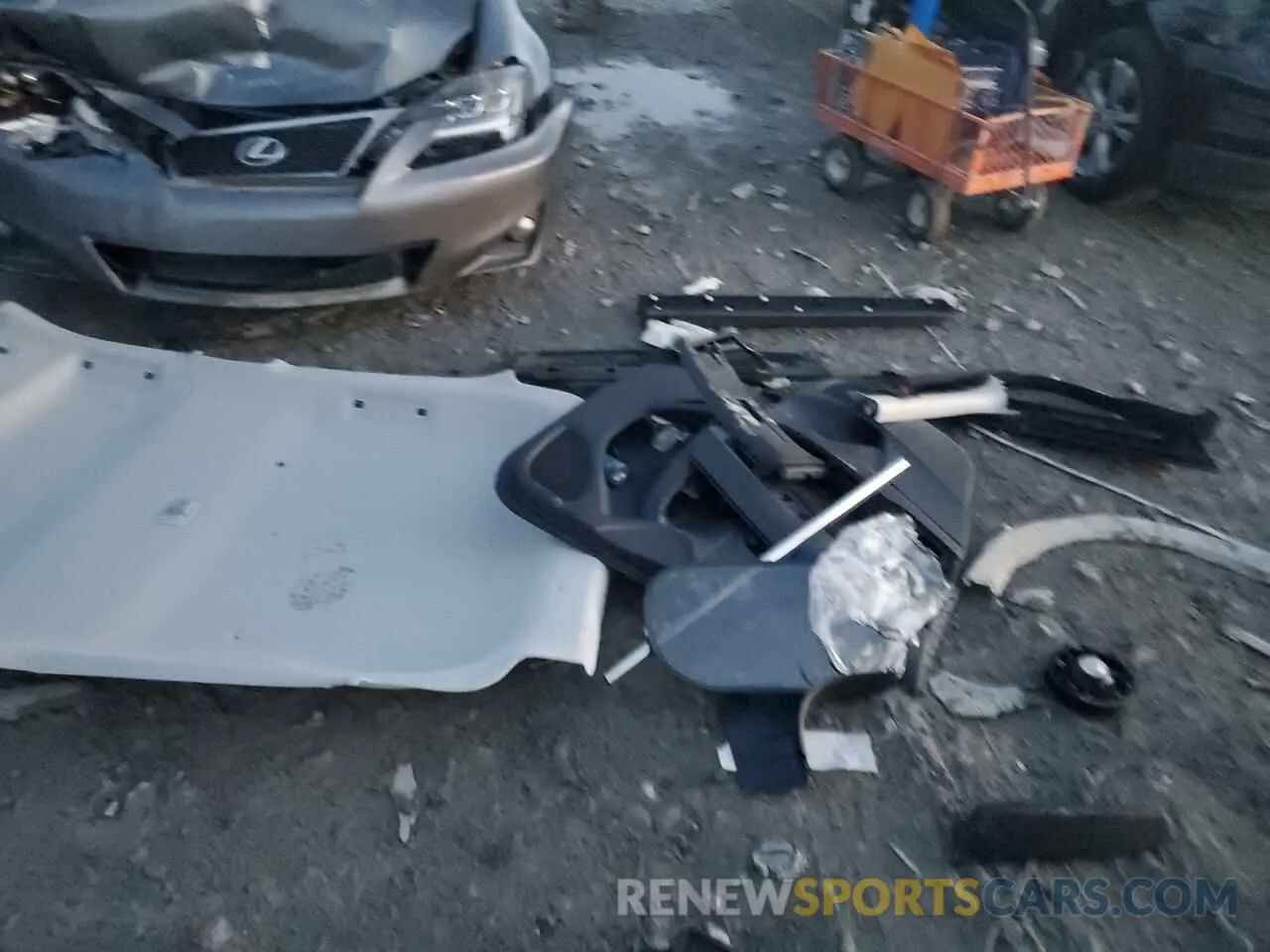 13 fotografías del automóvil dañado JA4ATUAA3PZ049896 MITSUBISHI ECLIPSE 2023