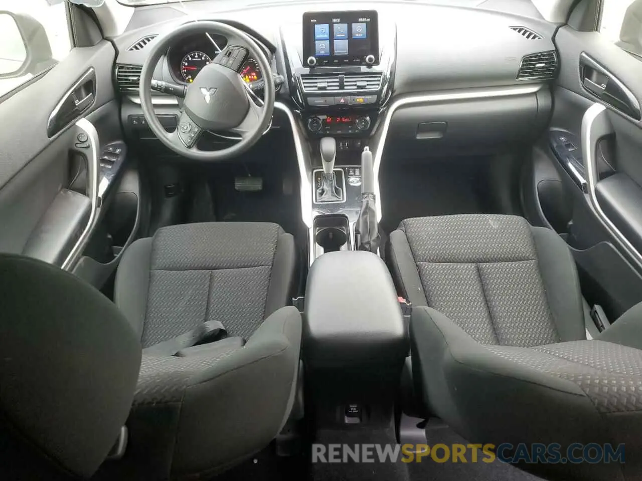 8 fotografías del automóvil dañado JA4ATVAA3PZ004561 MITSUBISHI ECLIPSE 2023