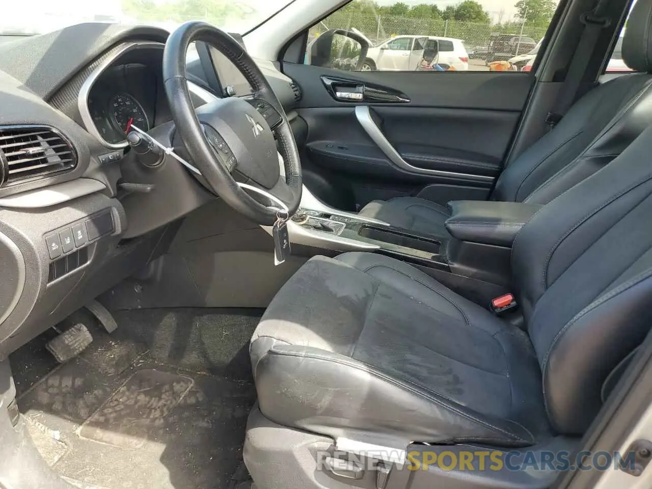 7 fotografías del automóvil dañado JA4ATWAA0PZ034008 MITSUBISHI ECLIPSE 2023