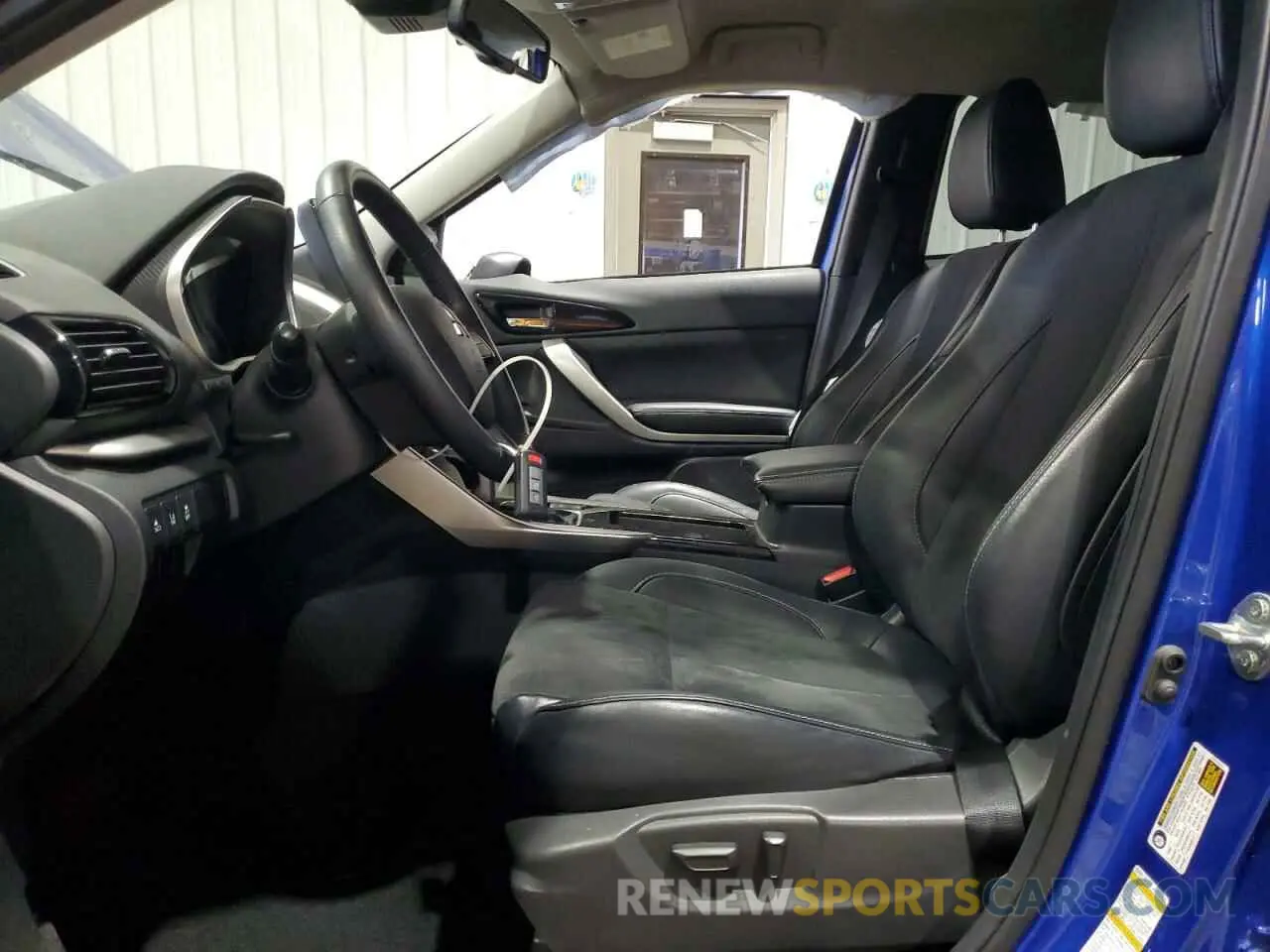 7 fotografías del automóvil dañado JA4ATWAA4PZ004171 MITSUBISHI ECLIPSE 2023