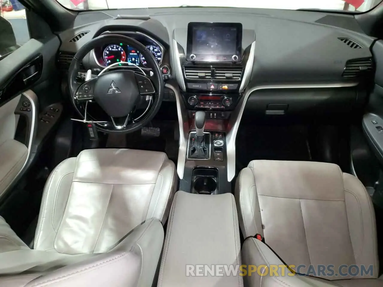 8 fotografías del automóvil dañado JA4ATWAA5PZ042573 MITSUBISHI ECLIPSE 2023
