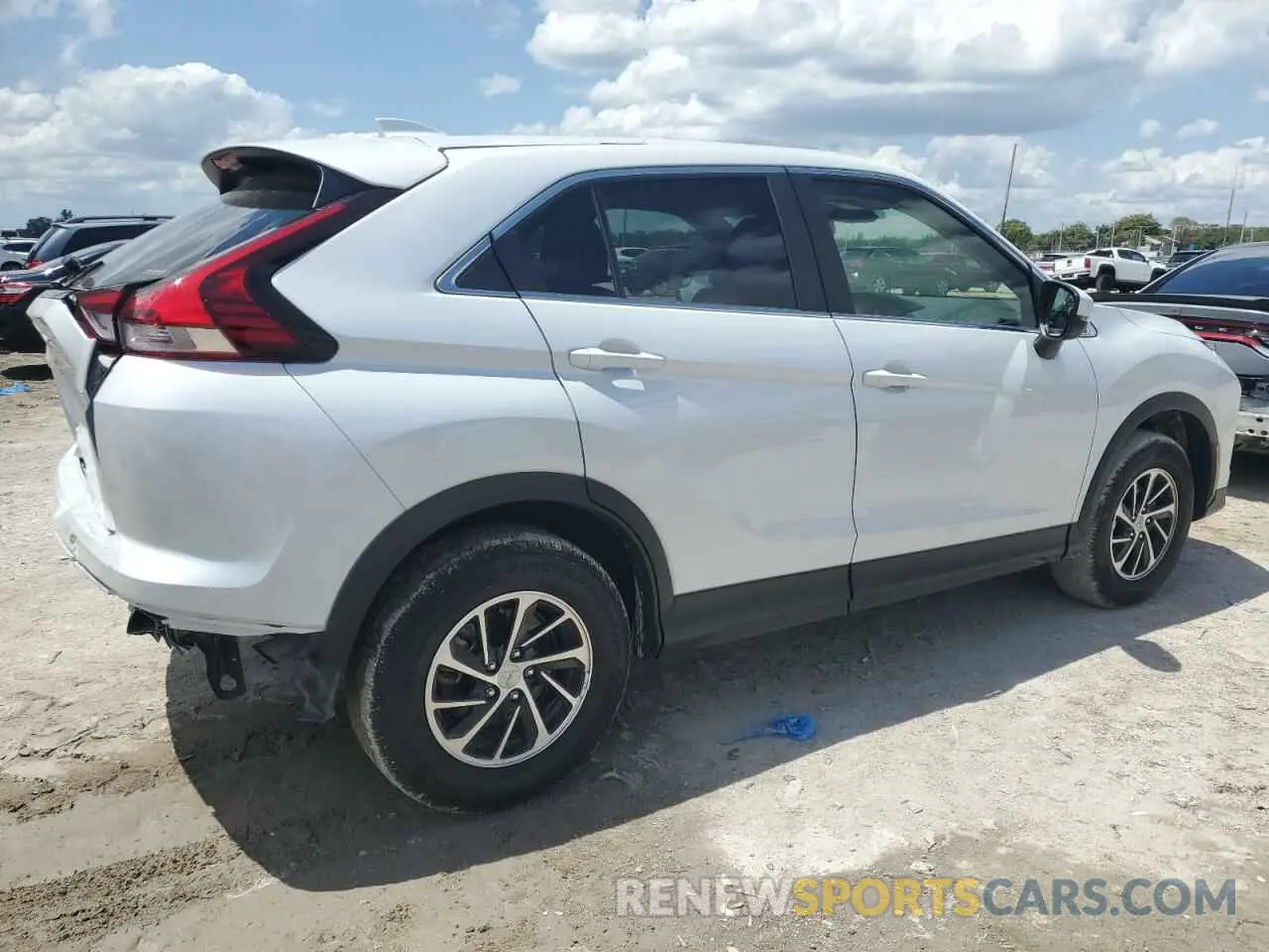 3 fotografías del automóvil dañado JA4ATUAA2RZ040805 MITSUBISHI ECLIPSE 2024