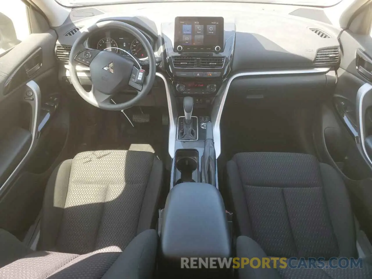 8 fotografías del automóvil dañado JA4ATVAA9RZ014479 MITSUBISHI ECLIPSE 2024