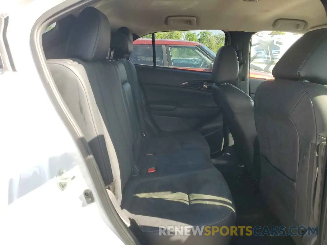 11 fotografías del automóvil dañado JA4ATWAA6RZ017555 MITSUBISHI ECLIPSE 2024