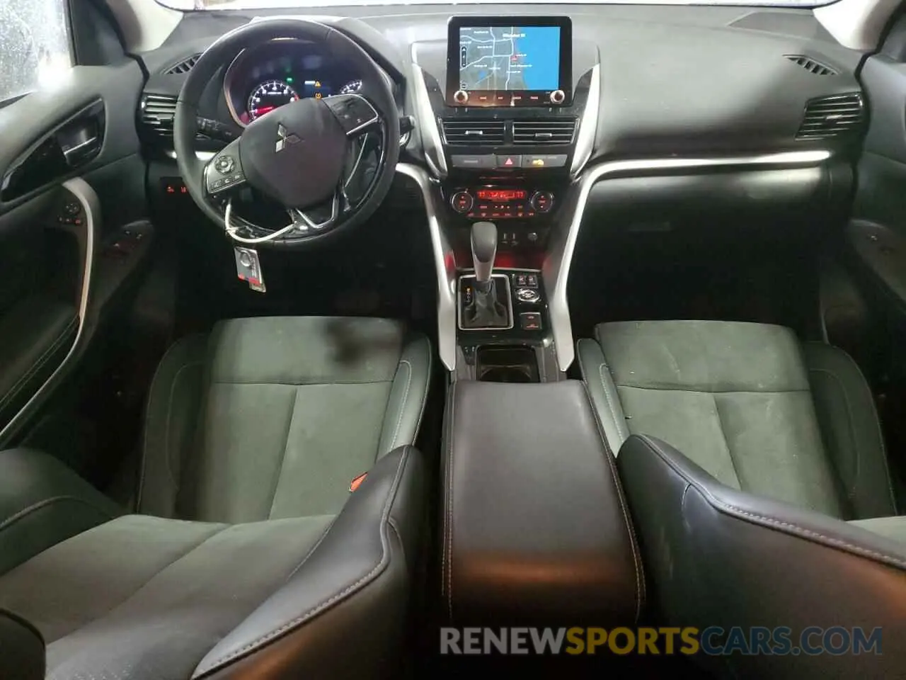 8 fotografías del automóvil dañado JA4ATWAA7RZ042318 MITSUBISHI ECLIPSE 2024