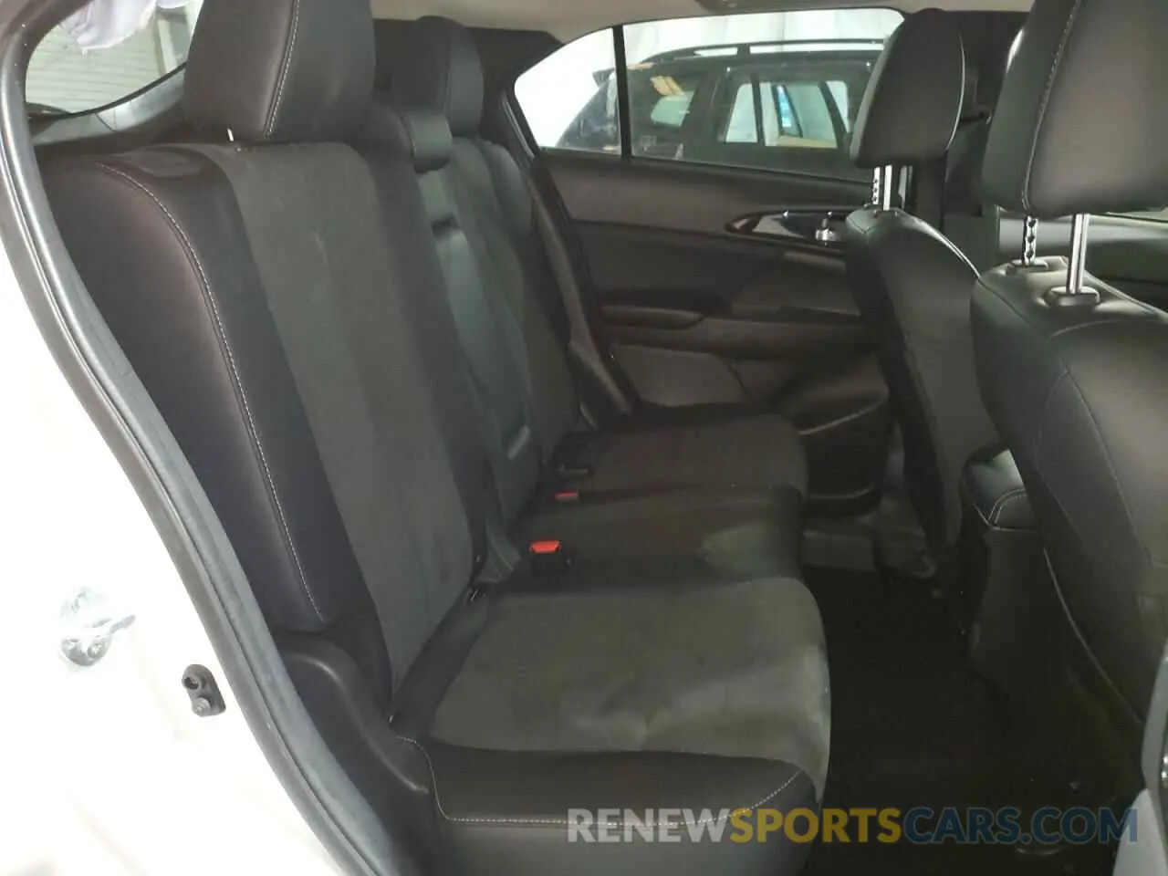 11 fotografías del automóvil dañado JA4ATWAA7RZ061595 MITSUBISHI ECLIPSE 2024