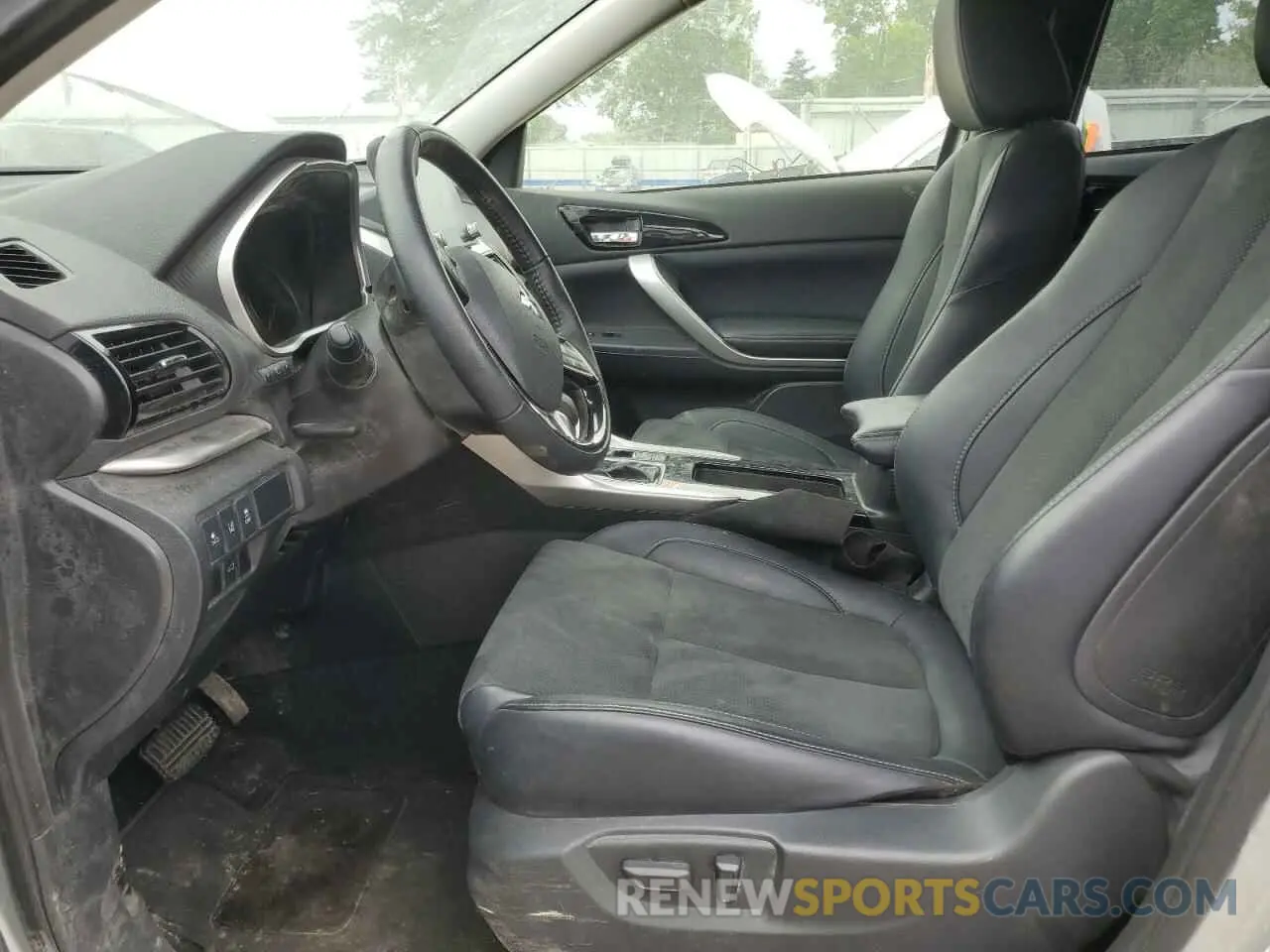 7 fotografías del automóvil dañado JA4ATWAA9RZ072727 MITSUBISHI ECLIPSE 2024