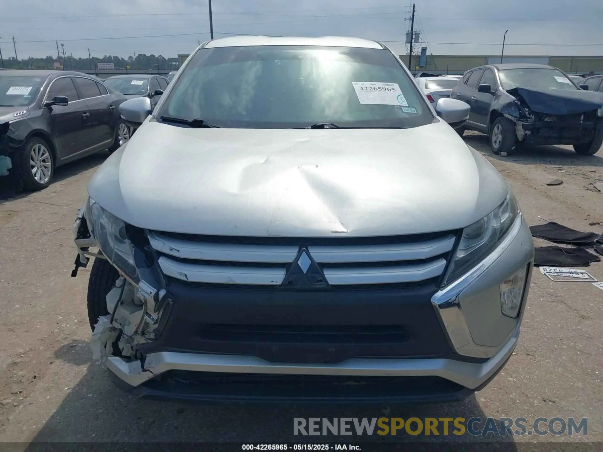 11 fotografías del automóvil dañado JA4AS3AA1KZ024551 MITSUBISHI ECLIPSE CROSS 2019