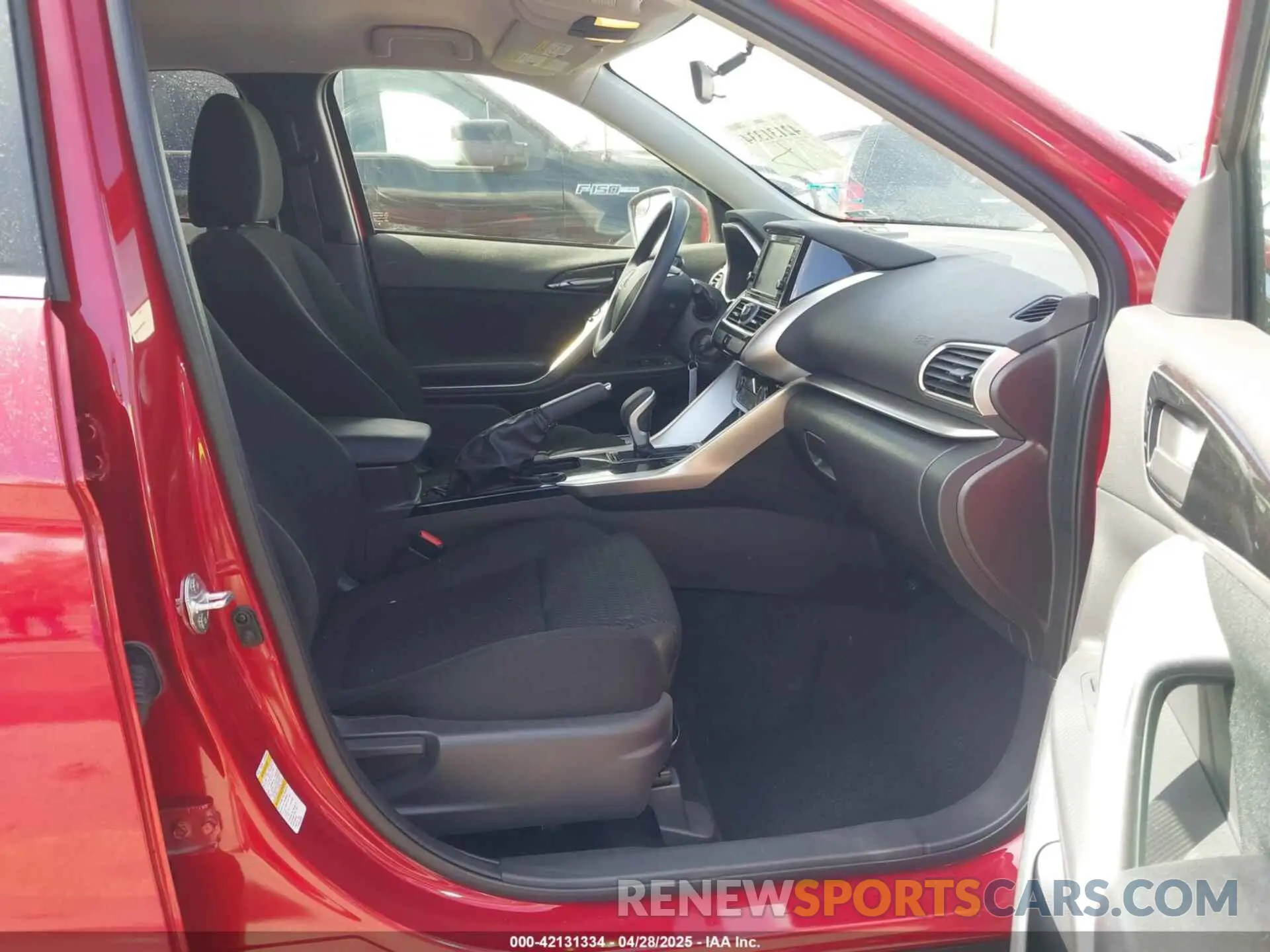 5 fotografías del automóvil dañado JA4AS3AA7KZ039698 MITSUBISHI ECLIPSE CROSS 2019