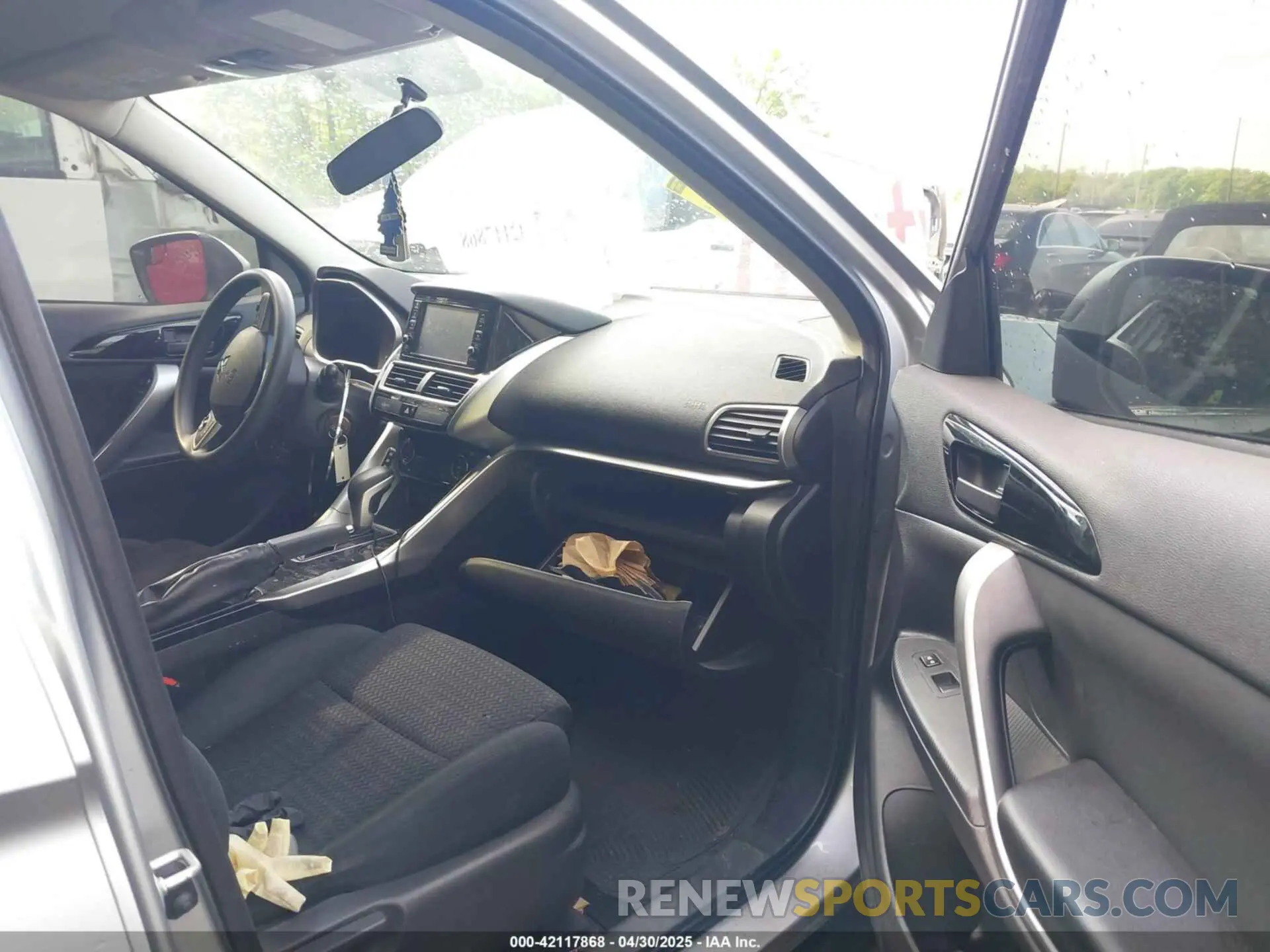 5 fotografías del automóvil dañado JA4AS3AAXKZ049738 MITSUBISHI ECLIPSE CROSS 2019
