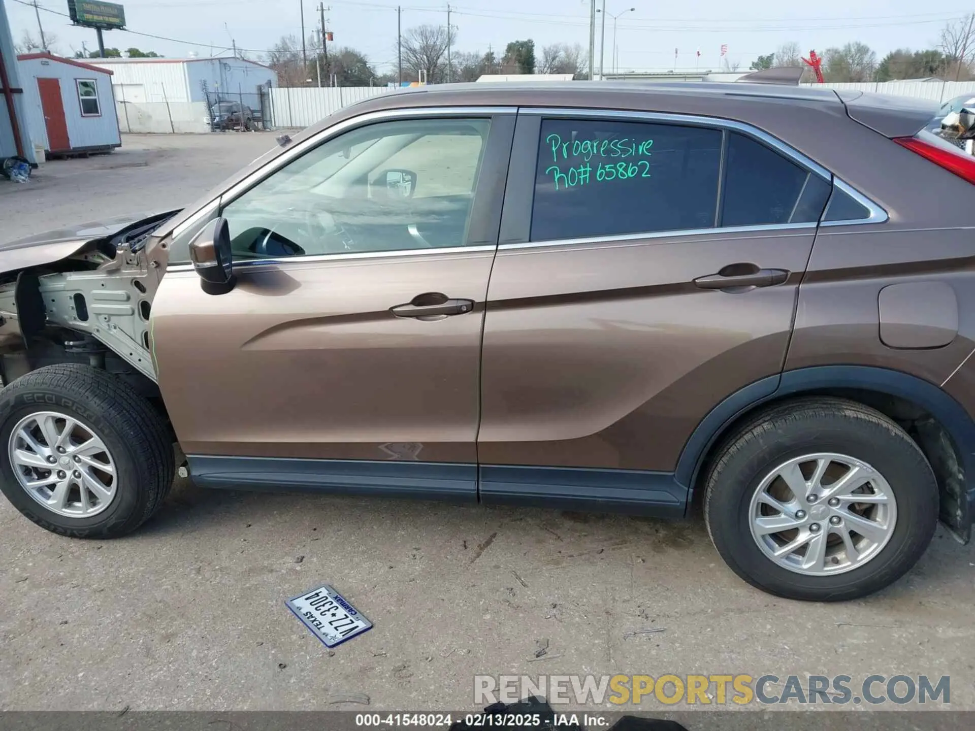 15 fotografías del automóvil dañado JA4AT3AA0KZ003039 MITSUBISHI ECLIPSE CROSS 2019