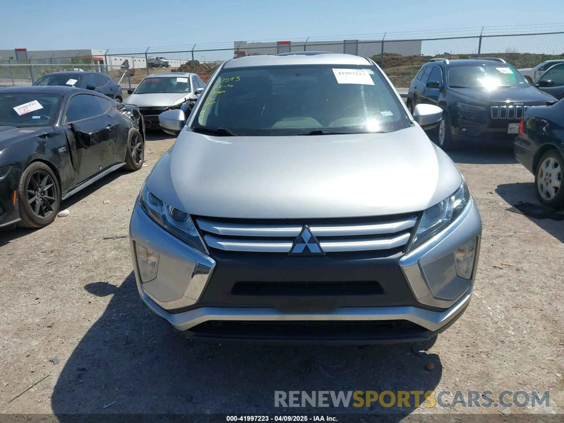 12 fotografías del automóvil dañado JA4AT3AA1KZ031125 MITSUBISHI ECLIPSE CROSS 2019